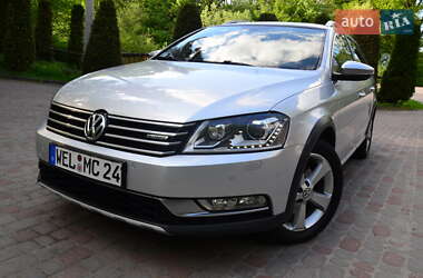 Універсал Volkswagen Passat Alltrack 2014 в 