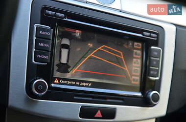 Універсал Volkswagen Passat Alltrack 2014 в 