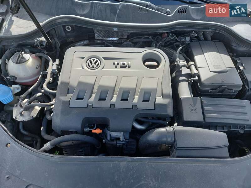 Универсал Volkswagen Passat Alltrack 2012 в Днепре