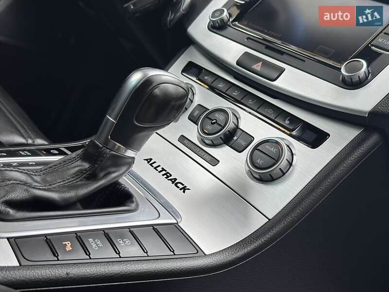 Універсал Volkswagen Passat Alltrack 2013 в Дрогобичі