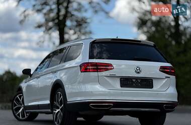 Універсал Volkswagen Passat Alltrack 2019 в 
