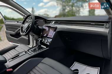 Універсал Volkswagen Passat Alltrack 2019 в 