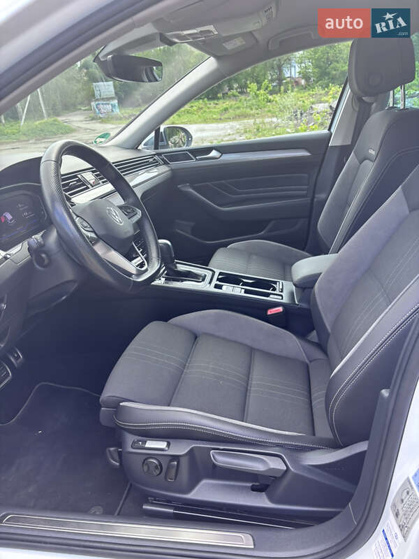 Универсал Volkswagen Passat Alltrack 2021 в Виннице