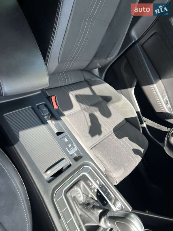 Универсал Volkswagen Passat Alltrack 2017 в Запорожье