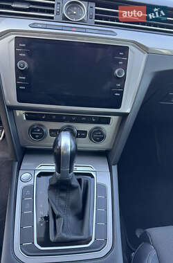 Универсал Volkswagen Passat Alltrack 2018 в 