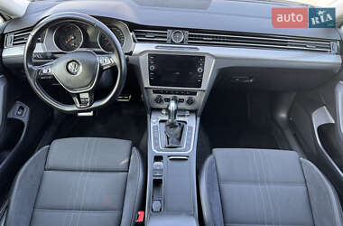 Универсал Volkswagen Passat Alltrack 2018 в 