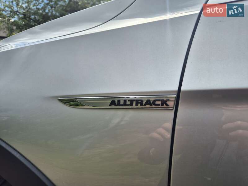 Универсал Volkswagen Passat Alltrack 2019 в Нововолынске