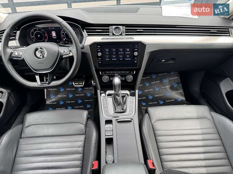 Універсал Volkswagen Passat Alltrack 2019 в Рівному