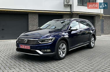 Універсал Volkswagen Passat Alltrack 2018 в 
