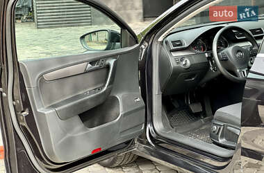 Универсал Volkswagen Passat Alltrack 2013 в 