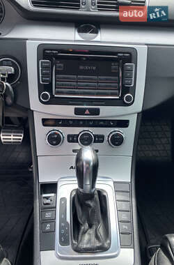 Універсал Volkswagen Passat Alltrack 2012 в 