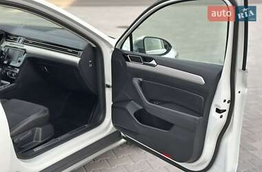 Універсал Volkswagen Passat Alltrack 2015 в 