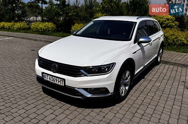 Универсал Volkswagen Passat Alltrack 2017 в 