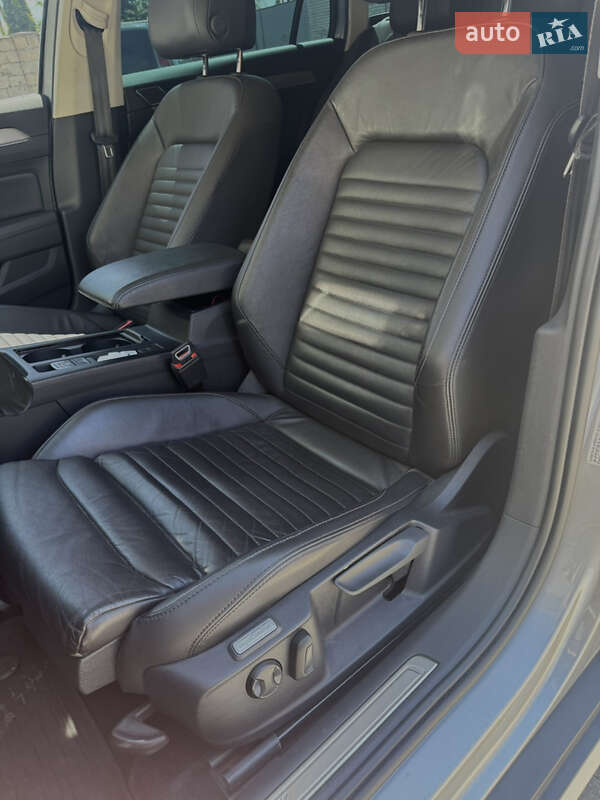 Универсал Volkswagen Passat Alltrack 2018 в Ивано-Франковске