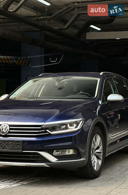 Универсал Volkswagen Passat Alltrack 2018 в 