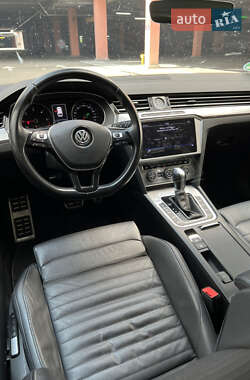 Универсал Volkswagen Passat Alltrack 2018 в 