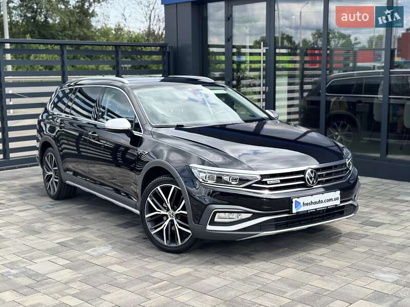 Универсал Volkswagen Passat Alltrack 2021 в 