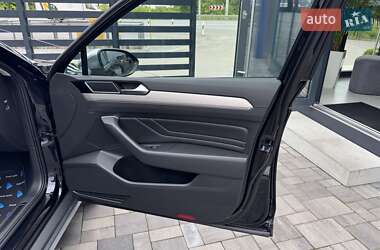 Универсал Volkswagen Passat Alltrack 2021 в 