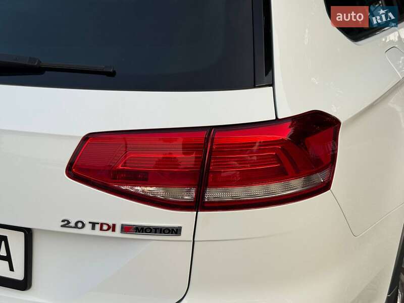 Универсал Volkswagen Passat Alltrack 2017 в Хмельницком