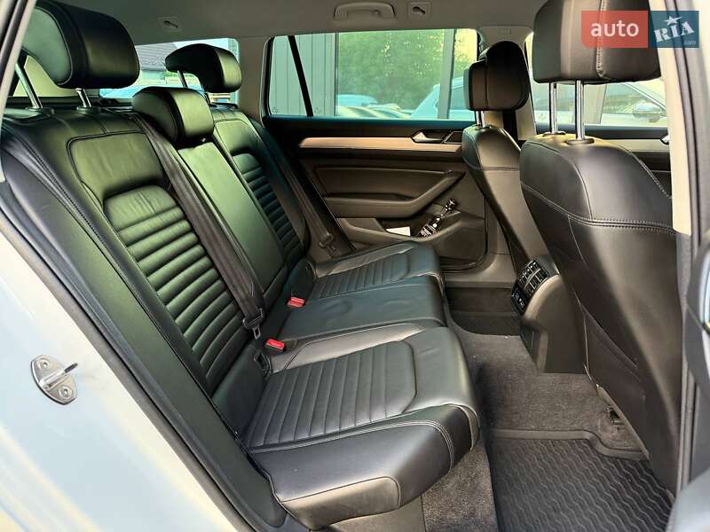 Универсал Volkswagen Passat Alltrack 2017 в Хмельницком