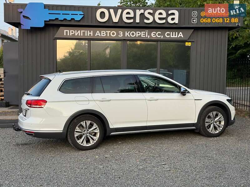 Универсал Volkswagen Passat Alltrack 2017 в Хмельницком