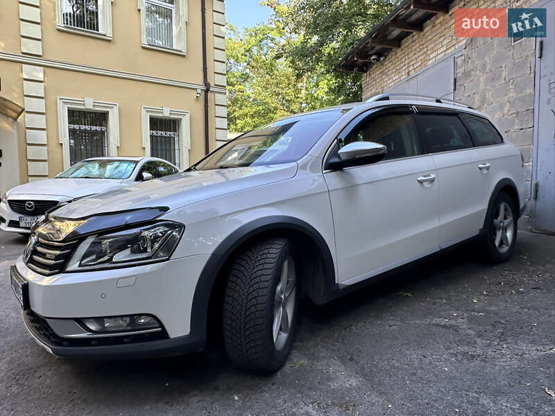 Volkswagen Passat Alltrack 2014