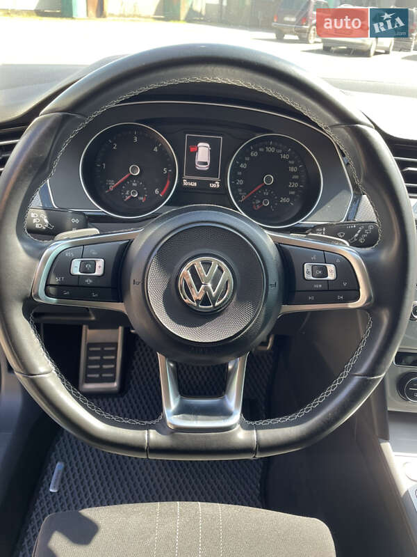 Универсал Volkswagen Passat Alltrack 2016 в Хусте