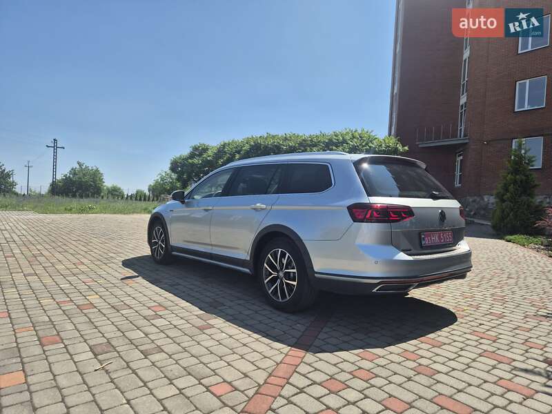 Универсал Volkswagen Passat Alltrack 2019 в Нововолынске