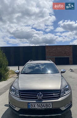Універсал Volkswagen Passat Alltrack 2014 в Хмельницькому