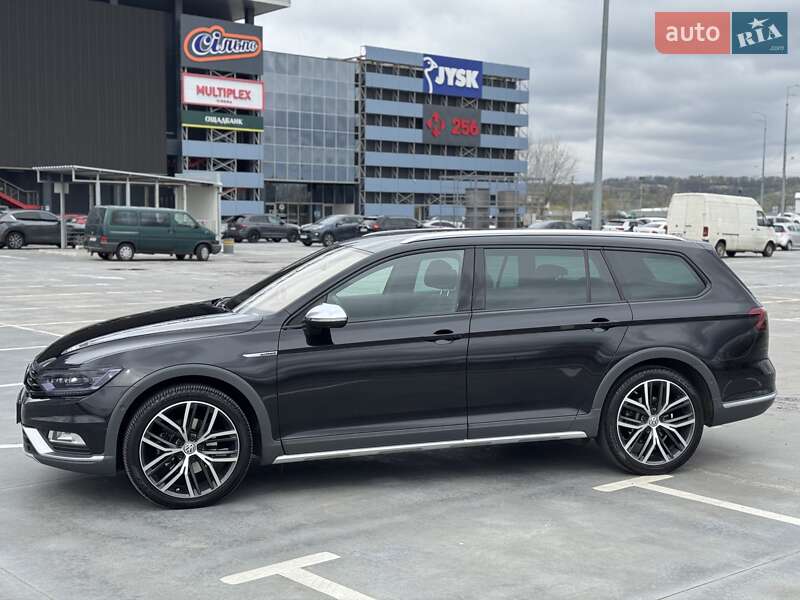 Универсал Volkswagen Passat Alltrack 2019 в Киеве фото 23 Универсал Volkswagen Passat Alltrack 2019 в Киеве