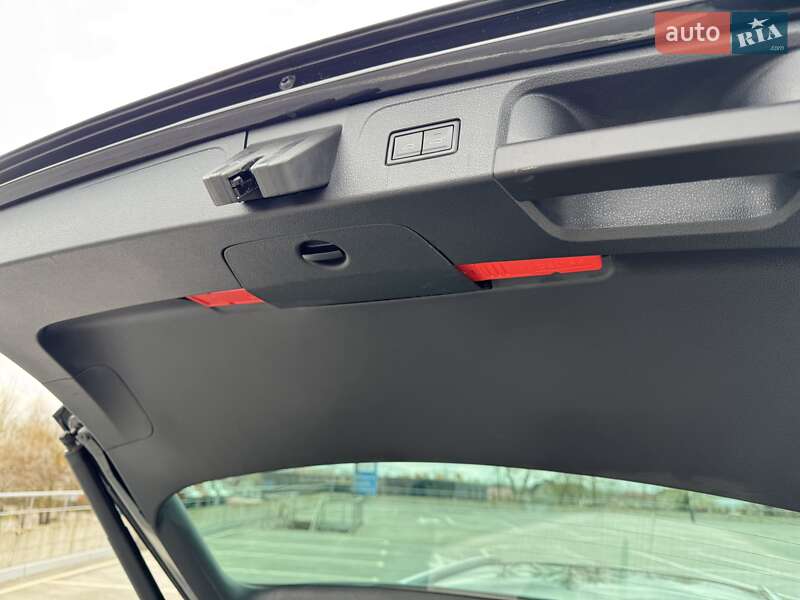 Универсал Volkswagen Passat Alltrack 2019 в Киеве фото 65 Универсал Volkswagen Passat Alltrack 2019 в Киеве