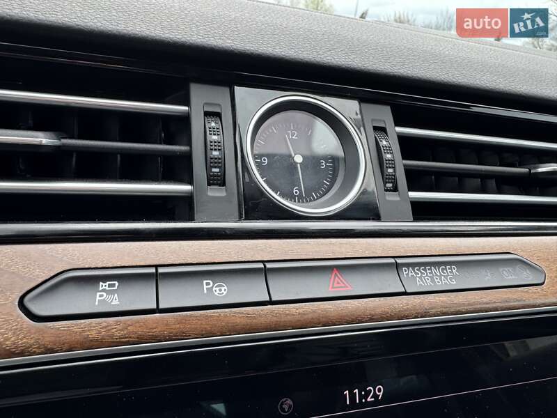 Универсал Volkswagen Passat Alltrack 2019 в Киеве фото 70 Универсал Volkswagen Passat Alltrack 2019 в Киеве