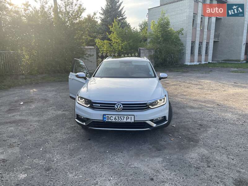 Универсал Volkswagen Passat Alltrack 2017 в Бродах