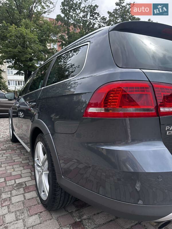Универсал Volkswagen Passat Alltrack 2014 в Ровно