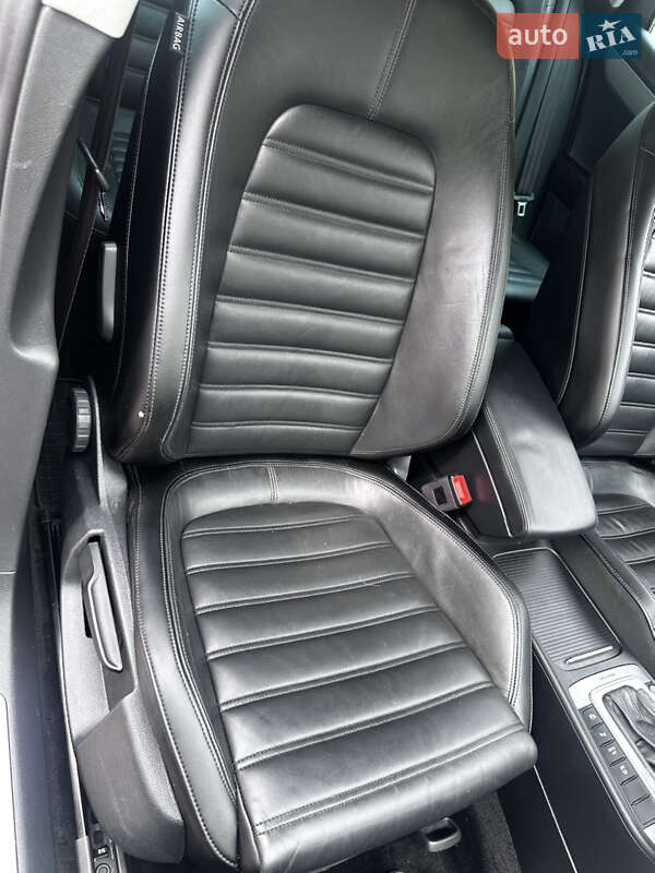 Универсал Volkswagen Passat Alltrack 2014 в Ровно