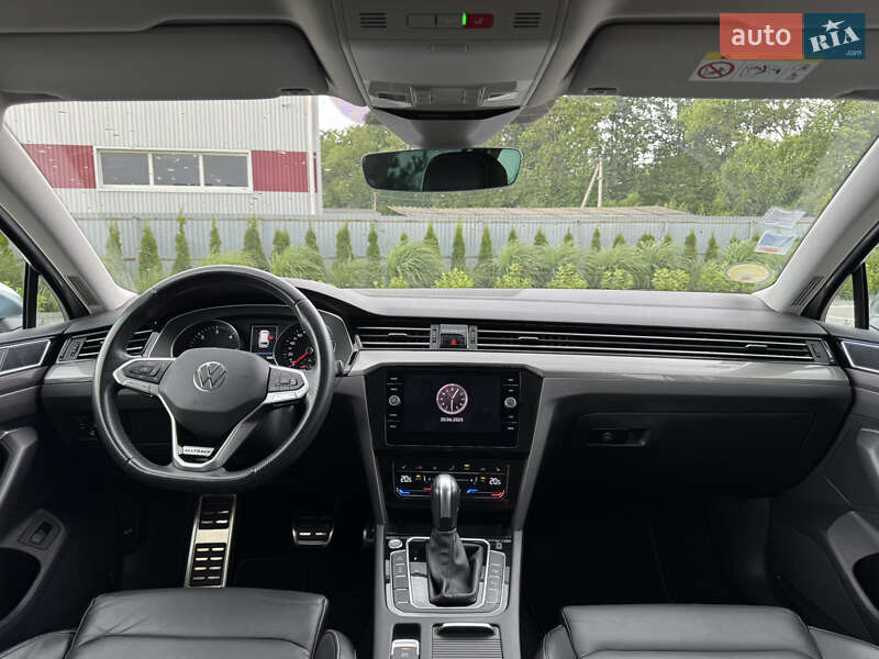 Универсал Volkswagen Passat Alltrack 2020 в Луцке