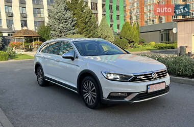 Универсал Volkswagen Passat Alltrack 2018 в Днепре