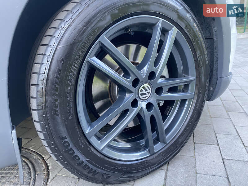 Универсал Volkswagen Passat Alltrack 2018 в Горишних Плавнях фото 12 Универсал Volkswagen Passat Alltrack 2018 в Горишних Плавнях