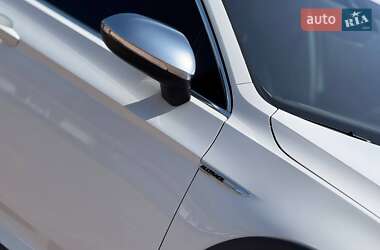 Универсал Volkswagen Passat Alltrack 2018 в 