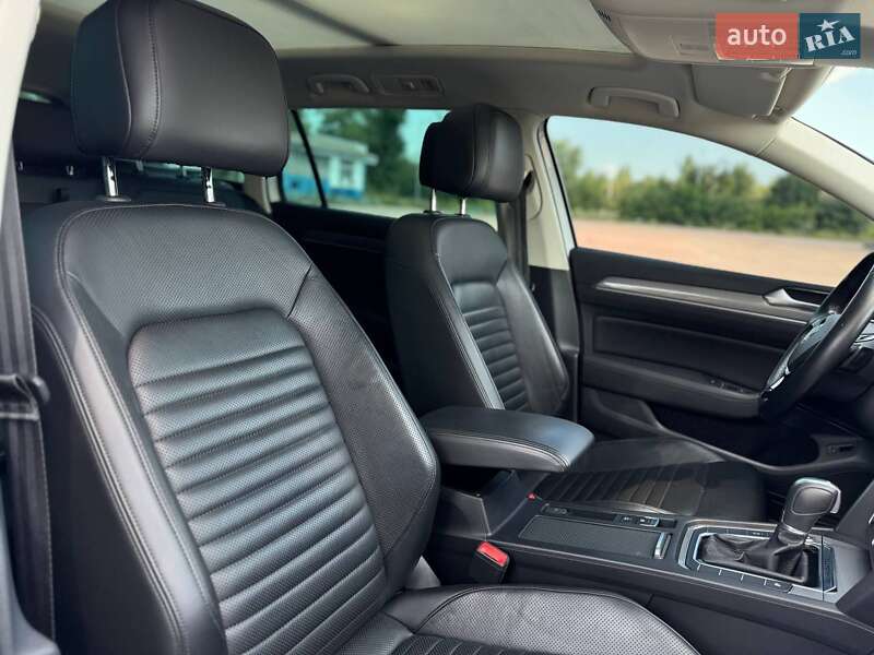Универсал Volkswagen Passat Alltrack 2018 в Бердичеве