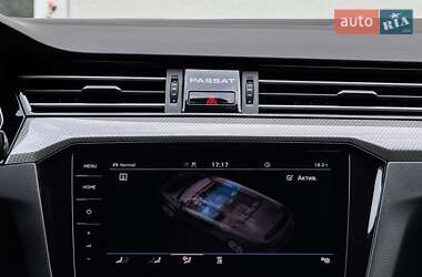 Універсал Volkswagen Passat Alltrack 2020 в 