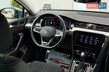 Універсал Volkswagen Passat Alltrack 2020 в 