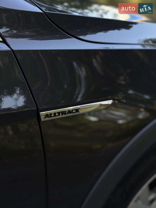 Универсал Volkswagen Passat Alltrack 2018 в Буче