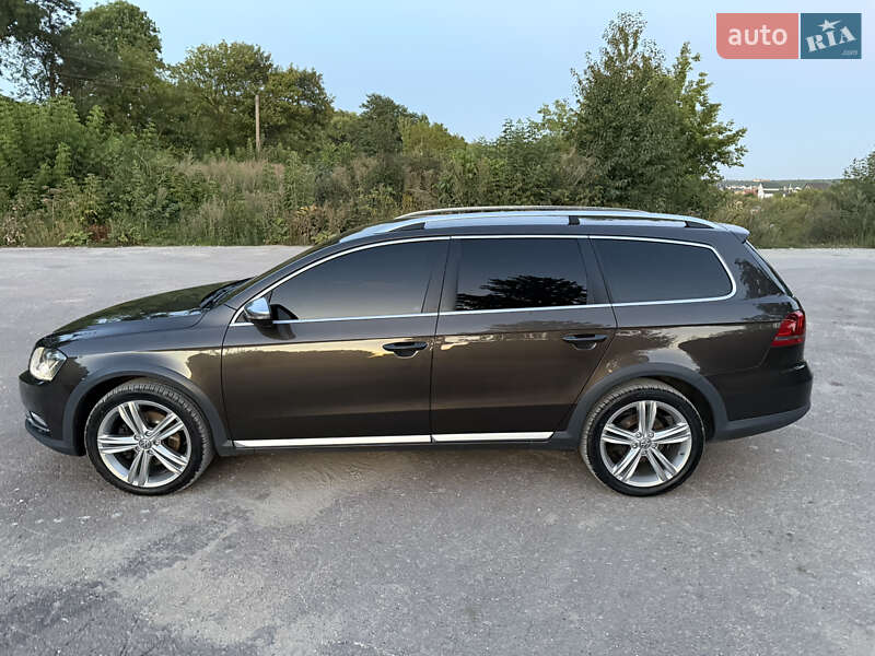 Универсал Volkswagen Passat Alltrack 2013 в 