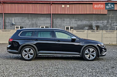 Универсал Volkswagen Passat Alltrack 2021 в 