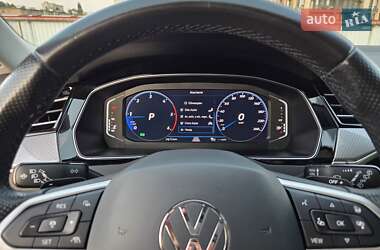 Универсал Volkswagen Passat Alltrack 2021 в 