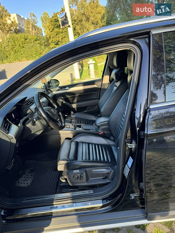 Универсал Volkswagen Passat Alltrack 2017 в Тернополе
