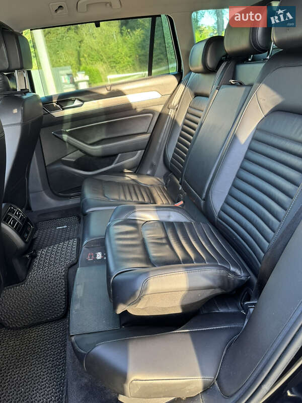 Универсал Volkswagen Passat Alltrack 2017 в Тернополе