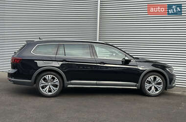 Универсал Volkswagen Passat Alltrack 2020 в 