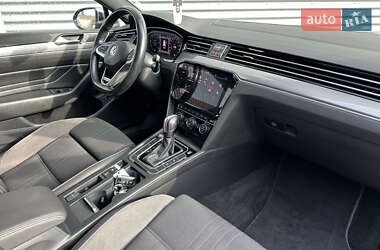 Универсал Volkswagen Passat Alltrack 2020 в 